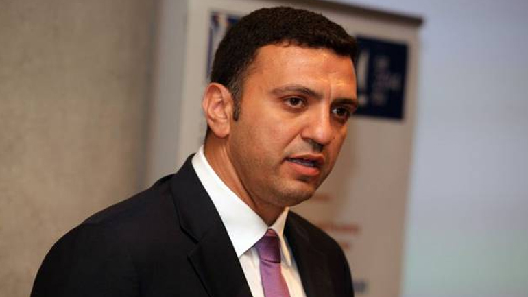 Τετ-α-τετ του Βασίλη Κικίλια με τον εκπρόσωπο της Μέρκελ