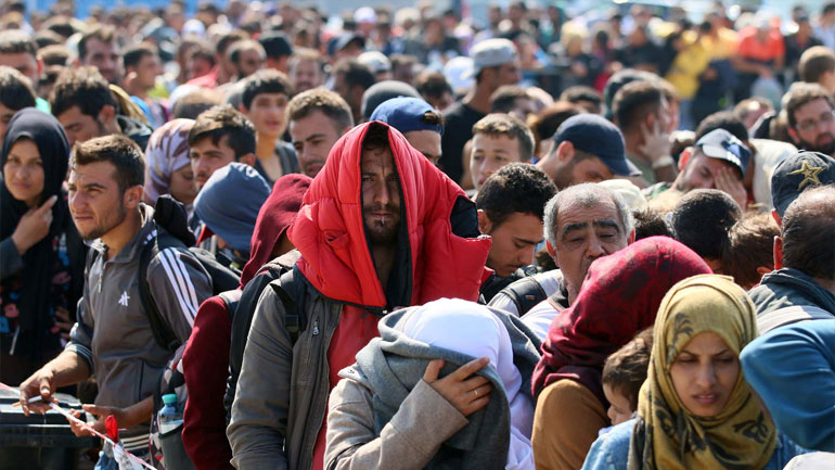 Σε Λέσβο-Χίο 176 πρόσφυγες