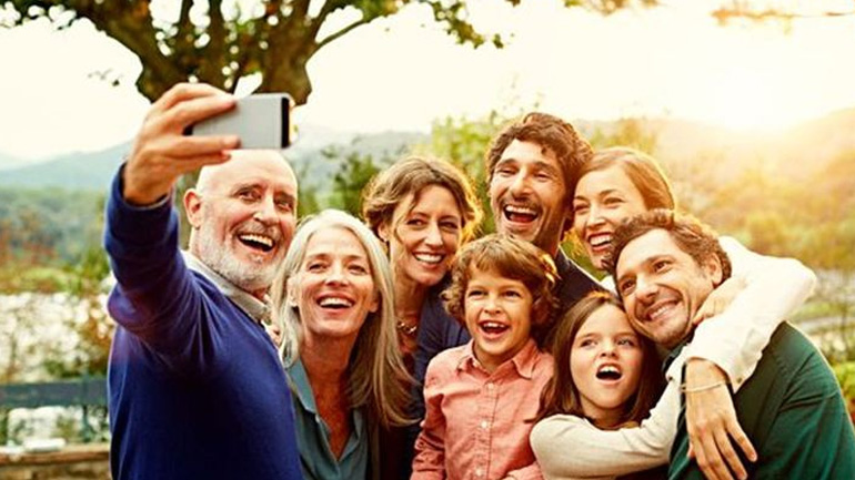 Πώς καταλαβαίνει το παιδί ότι έχει μια αγαπημένη οικογένεια