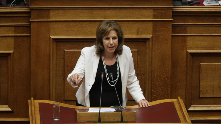 Χριστοφιλοπούλου: Απαράδεκτο να σταματά η Εξεταστική για την Υγεία το 2014