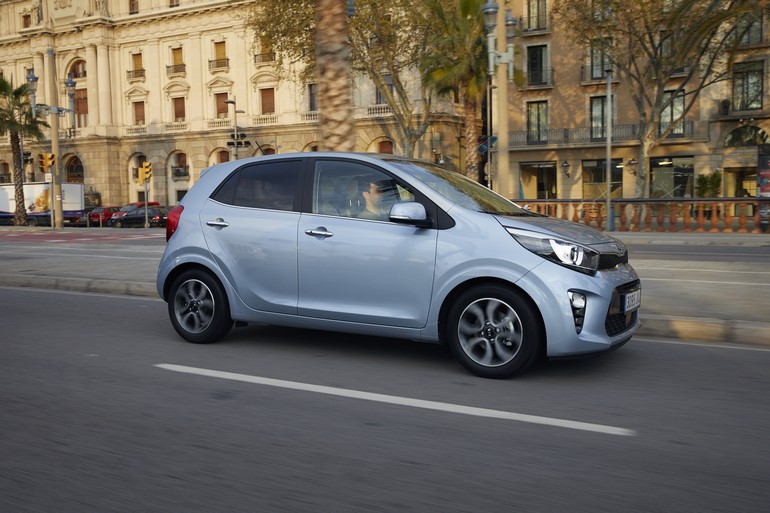 Αρχικά θα έρθει με τον τρικύλινδρο 1.0 λίτρου και τον τετρακύλινδρο 1.2 λτ.