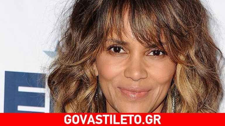 Halle Berry: Στα 50 της φοράει «see through» και κολάζει!