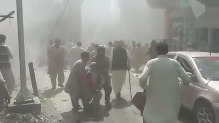 Πολύνεκρη έκρηξη βόμβας σε σιιτικό τέμενος στο Πακιστάν