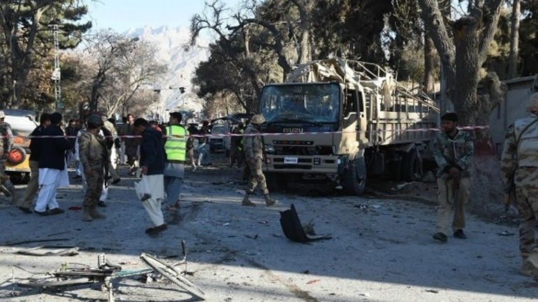 Έκρηξη με πέντε νεκρούς και τουλάχιστον 40 τραυματίες στο Πακιστάν Έκρηξη με πέντε νεκρούς και τουλάχιστον 40 τραυματίες στο Πακιστάν