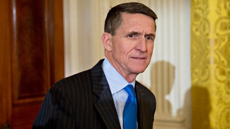 Ο Τραμπ στηρίζει τον Μάικλ Φλιν – To Κρεμλίνο αδιαφορεί για την κατάθεσή του στο Κογκρέσο