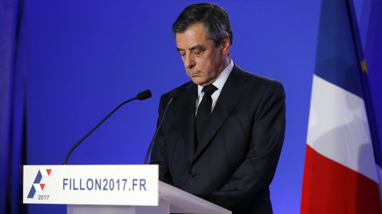 Φιγιόν: Η Γαλλία βρίσκεται αντιμέτωπη με τον ελληνικό εφιάλτη