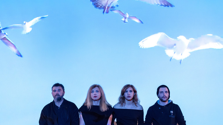 Echo  της Αναστασίας Κουμίδου στο θέατρο «Beton 7»