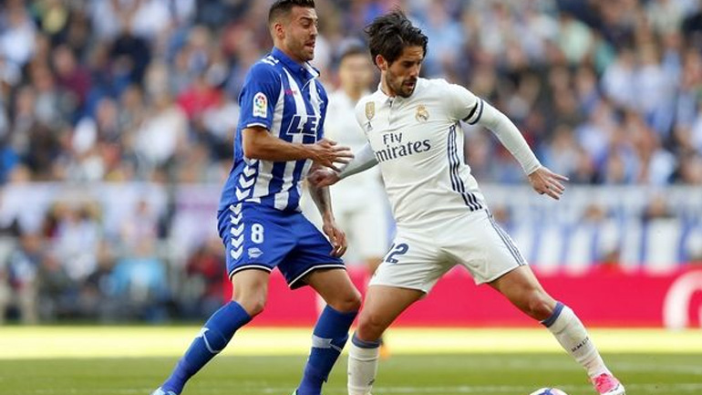 Στην κορυφή η Ρεάλ, 3-0 την Αλαβές