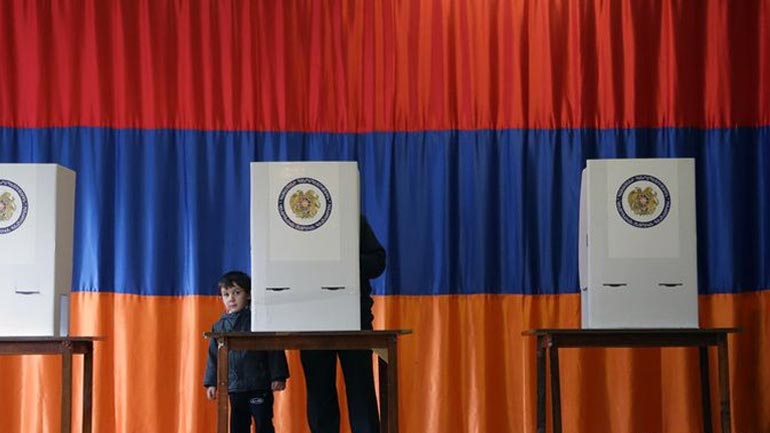 Αρμενία: Το κυβερνών κόμμα προηγείται με 50,43%