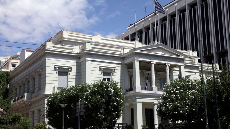 ΥΠΕΞ: Η Ελλάδα στέκεται στο πλευρό του λαού της Ρωσίας και της κυβέρνησής του