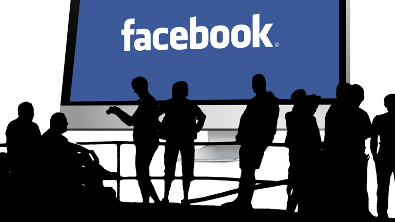 Μια γυναίκα θα πληρώσει 500 χιλ. δολάρια πρόστιμο για ψευδή ανάρτηση στο Facebook