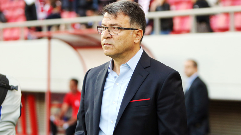 Γράφει ιστορία ο Λεμονής