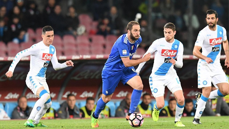 Ισόπαλο το ντέρμπι Νάπολι-Γιουβέντους