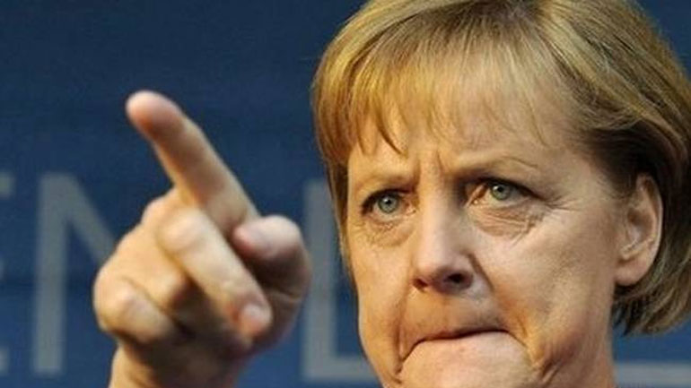 Μέρκελ για πρόσφυγες: Θα πρέπει να σέβονται την ανοικτή κοινωνία