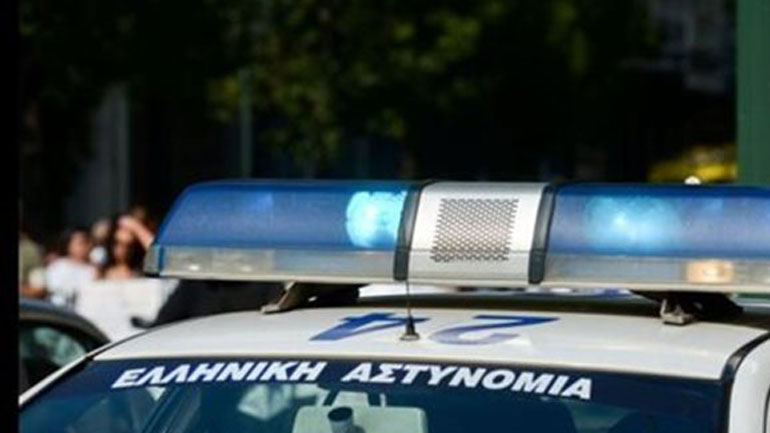 Σύλληψη δυο ατόμων στο Μαρούσι για ληστείες πεζών