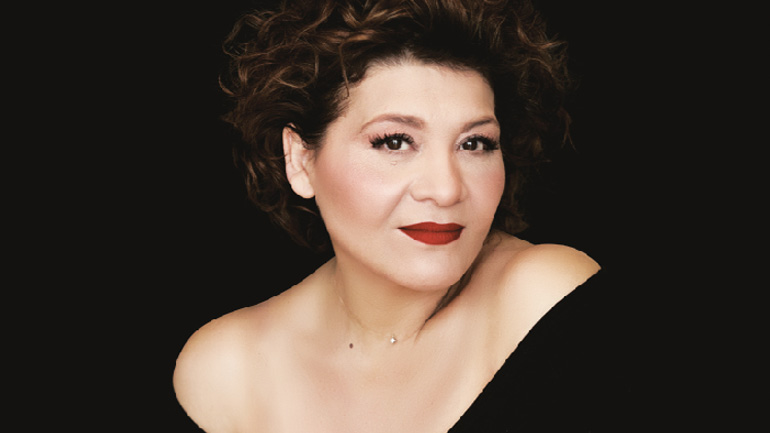 Η Γιώτα Νέγκα στον πολυχώρο «Labart» στον Βόλο