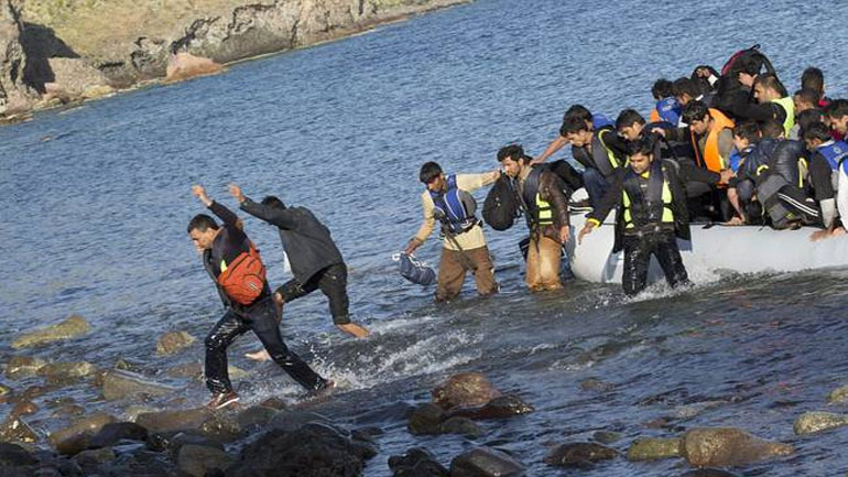 Διάσωση 21 προσφύγων-μεταναστών ανοιχτά της Λέσβου