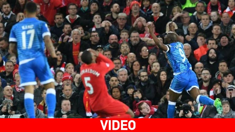 «Γκέλαρε» η Λίβερπουλ, 2-2 με την Μπόρνμουθ