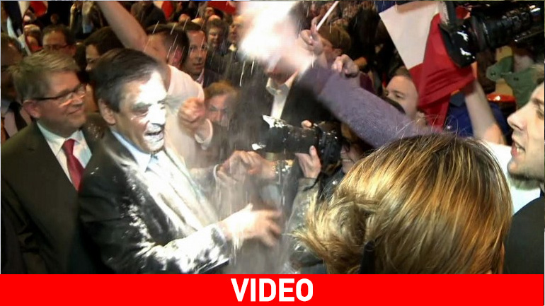 Ρίχνοντάς του αλεύρι υποδέχτηκαν τον Φιγιόν στο Στρασβούργο