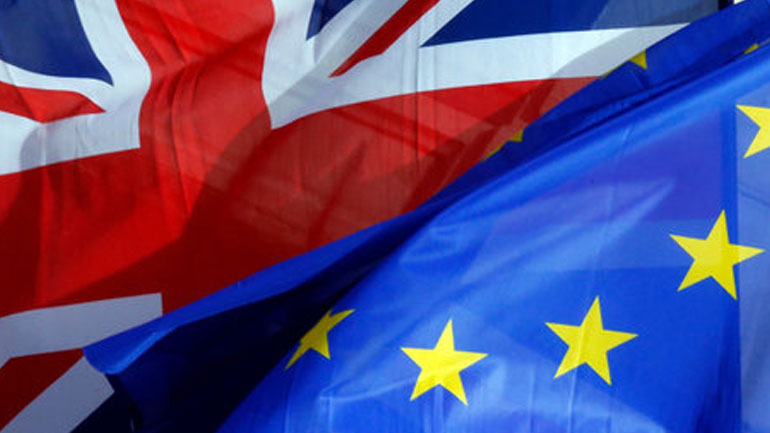 Τουσκ και Μέι συμφώνησαν στην αποκλιμάκωση της έντασης κατά τις διαπραγματεύσιες του Brexit