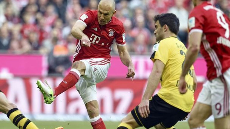 Γερμανία: Ήταν ντέρμπι μόνο στα… χαρτιά, θρίαμβος με 4-1 της Μπάγερν επί της Ντόρτμουντ