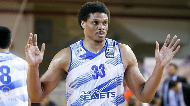 Τέλος από την Κύμη ο Όρτον