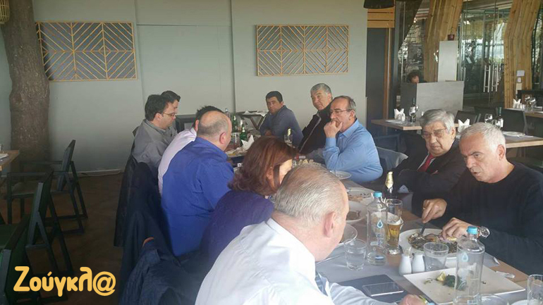 Φωτογραφία από το γεύμα που ακολούθησε...