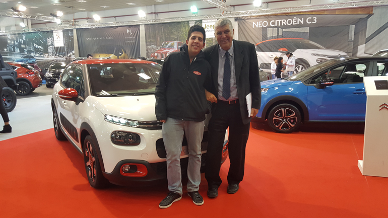 Ο Σταυρόπουλος Junior (αριστερά) μαζί με τον αντώνη Στοιβαχτάρη