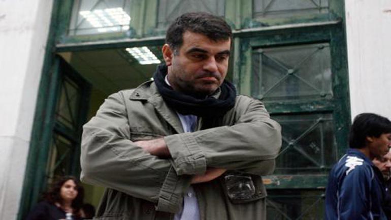 Ελεύθερος αφέθηκε ο Κώστας Βαξεβάνης