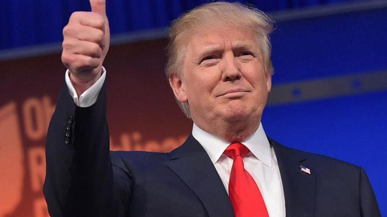 Το ενδεχόμενο διεξαγωγής έρευνας για το εμπόριο εξετάζει ο Ντόναλντ Τραμπ