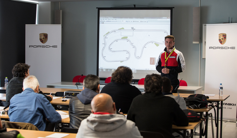 Ο Φινλανδός εκπαιδευτής μας ενημερώνει για τον τρόπο που πρέπει να οδηγήσουμε (και όχι αυτόν που θα θέλαμε!)