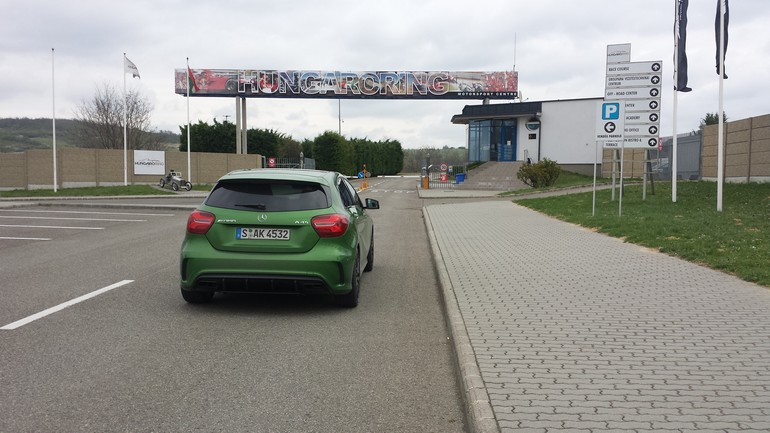 Στο Hungaroring φτάσαμε οδηγώντας μια πράσινη A45