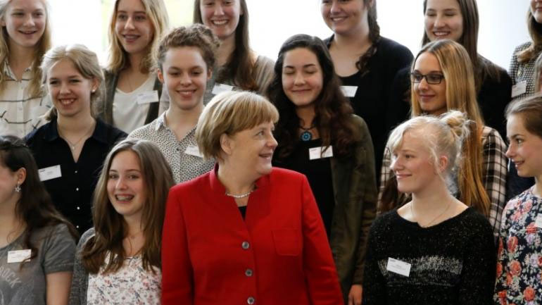 Γερμανία: Οι νέοι ψηφοφόροι στηρίζουν Μέρκελ