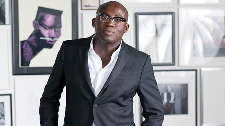 Έσπασε το ταμπού: Για πρώτη φορά ένας άντρας επικεφαλής της Vogue