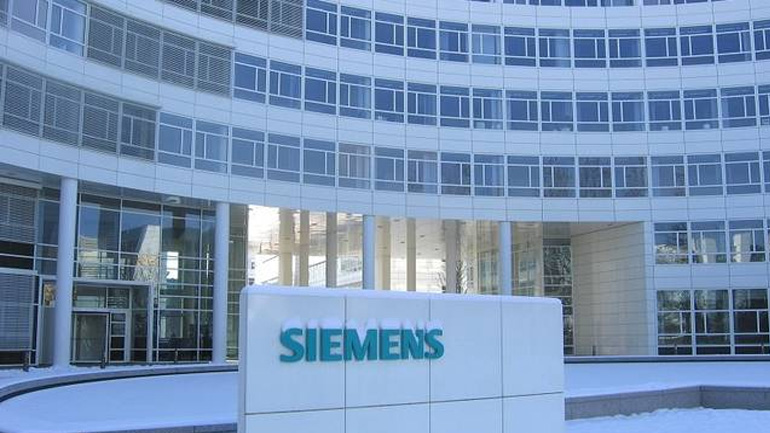 Στην εξέταση μαρτύρων προχωρά στις 28 Απριλίου η δίκη της Siemens