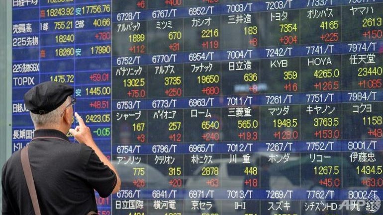 Με πτώση έκλεισε το Τόκιο