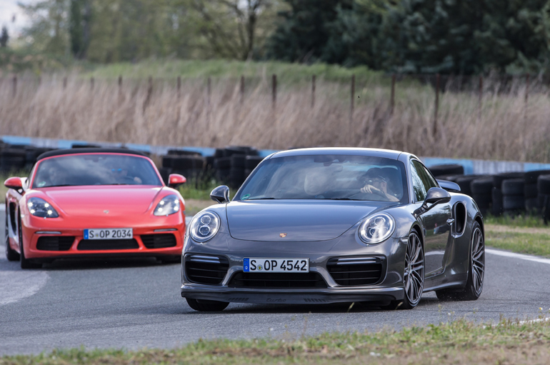 Η Porsche 911 turbo