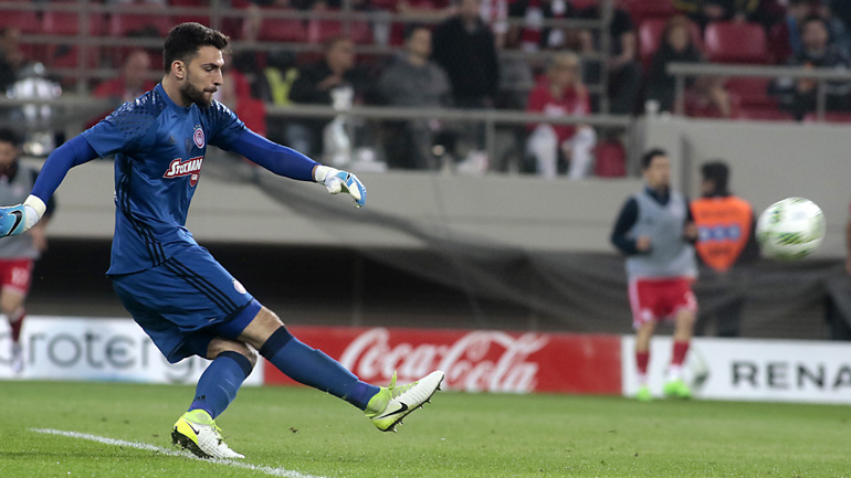 Καπίνο: «Είναι δυνατόν να μας χτυπούν;»