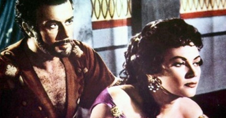 Yvonne De Carlo, «The Sword and the Cross» 1956