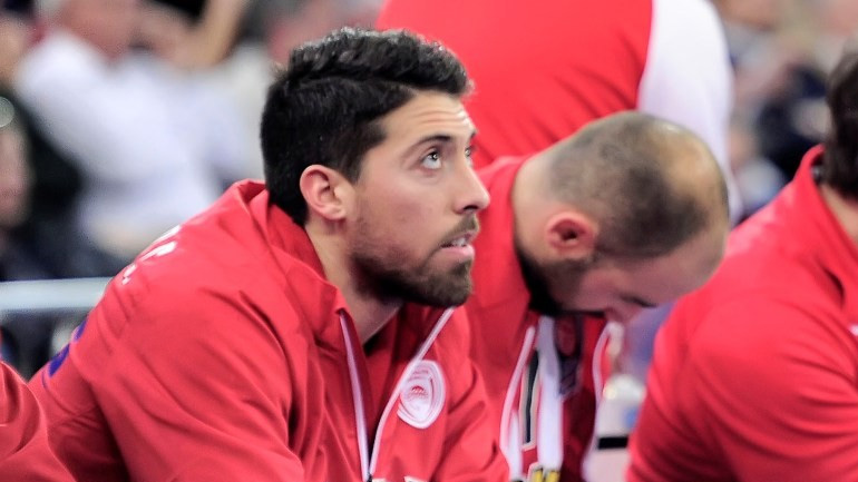 Ολυμπιακός: Σε αναγκαστική άδεια ο Αθηναίου!