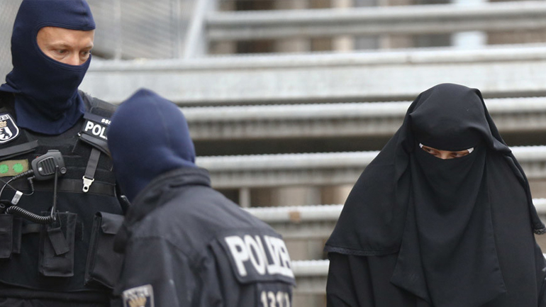 Υπό κράτηση τρεις ύποπτοι που ετοίμαζαν «χτύπημα» στη Γερμανία