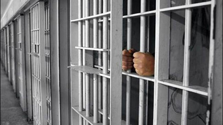 Στη φυλακή φυγόποινος με καταδίκες και ένταλμα σύλληψης