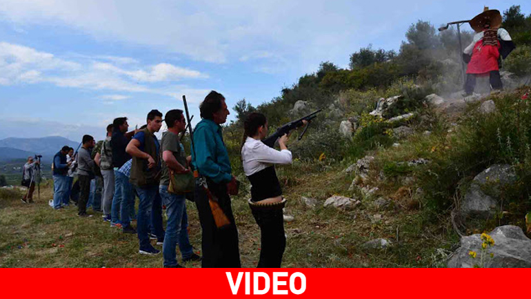 Ναύπλιο: Δεκάδες οπλοφόροι «εκτέλεσαν» τον Ιούδα στην Ασίνη