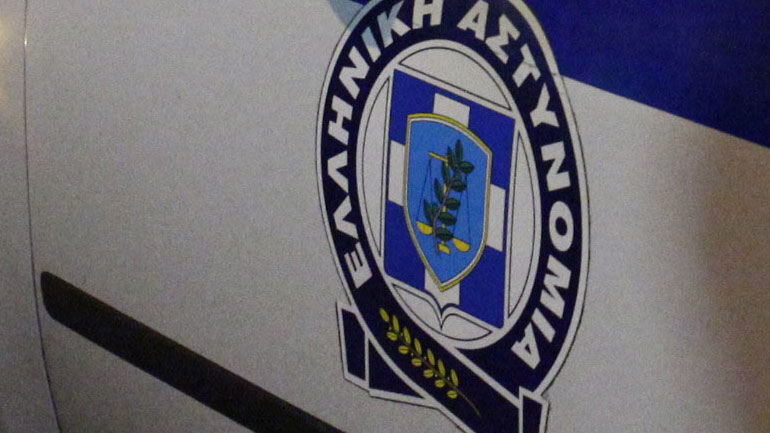 Συλλήψεις ανηλίκων για κλοπές σε Άργος και Λάρισα