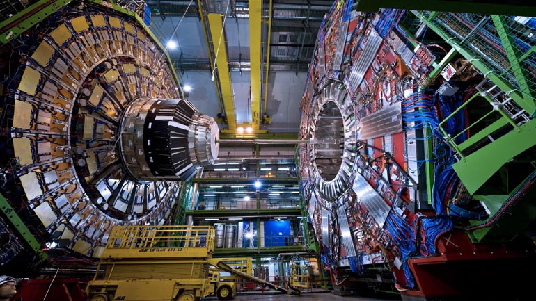 CERN: Ανακαλύφθηκαν ανωμαλίες που αποτελούν ένδειξη για νέα φαινόμενα φυσικής