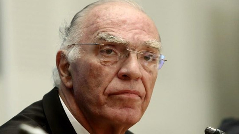 Λεβέντης: Τσίπρας και Τσακαλώτος υπογράφουν ό,τι τους κατέβει στο κεφάλι