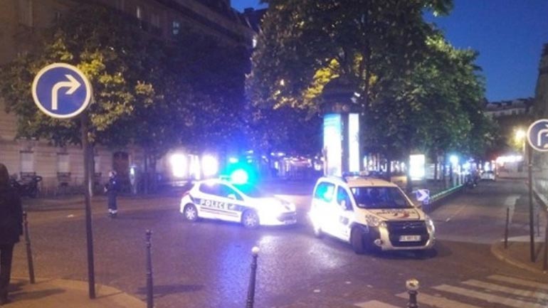 Γαλλία: Δύο αστυνομικοί σκοτώθηκαν από την ένοπλη επίθεση