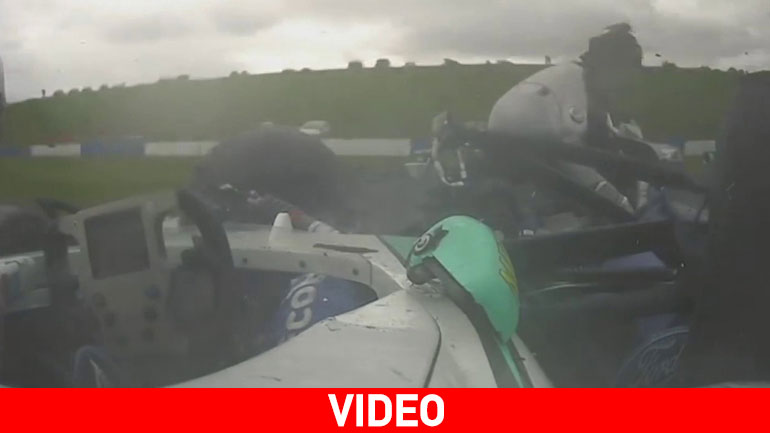 Σοκαριστικό ατύχημα στη Formula 4 – Έχασε τα πόδια του ο 17χρονος