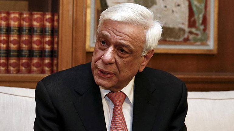 Παυλόπουλος: Εθνικό χρέος για την υπεράσπιση της Δημοκρατίας