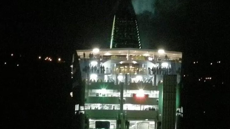 Επιστροφή του πλοίου Έλυρος στο λιμάνι της Σούδας λόγω ιατρικού περιστατικού